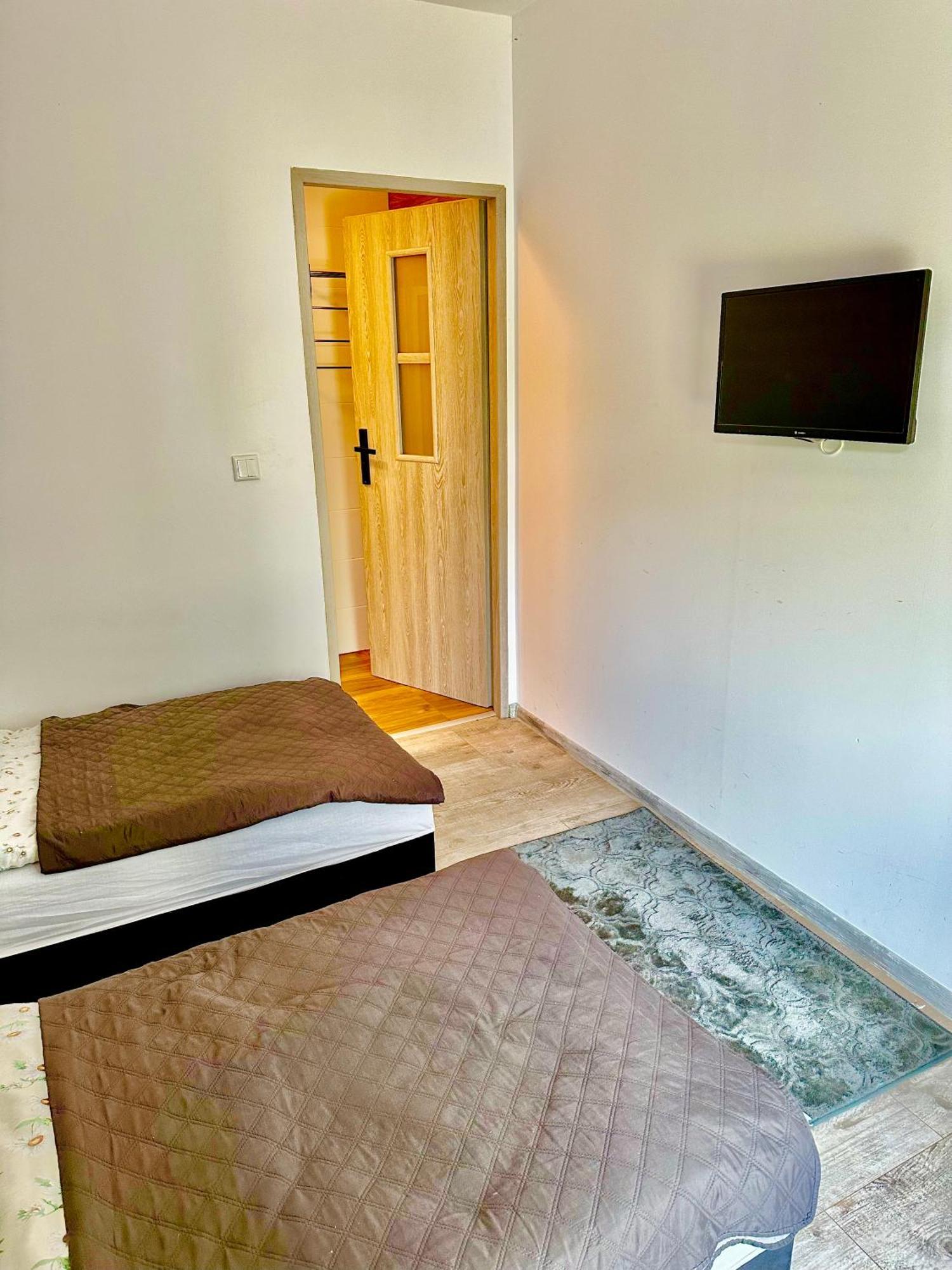 Apartament Nr 5 Lub 6 Przy Sali Kominkowej Przeczyce Ngoại thất bức ảnh